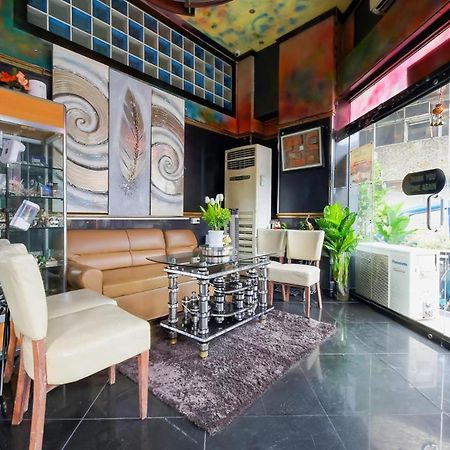 OYO 772 Remedios Apartment Manila Exterior foto